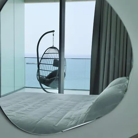 Luxury 1 Bed In Trilogy, Seafront * Limasol
