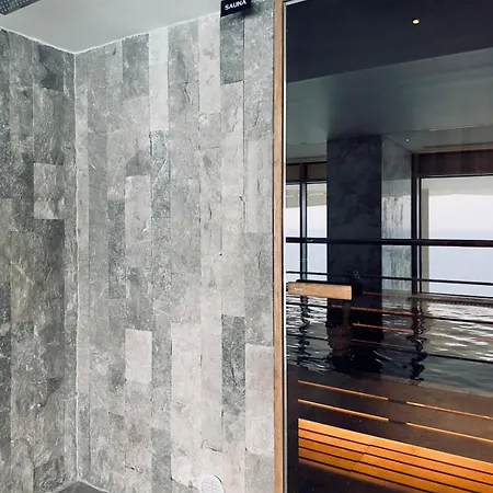 Daire Luxury 1 Bed In Trilogy, Seafront Limasol
