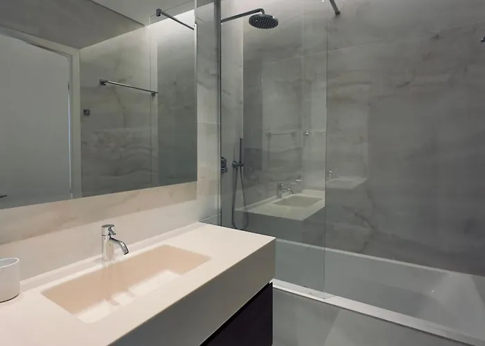 Resort Luxury 1 Bed In Trilogy, Seafront *