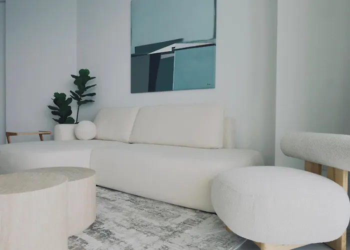 Luxury 1 Bed In Trilogy, Seafront Resort