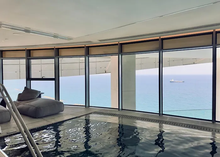 Luxury 1 Bed In Trilogy, Seafront Limassol