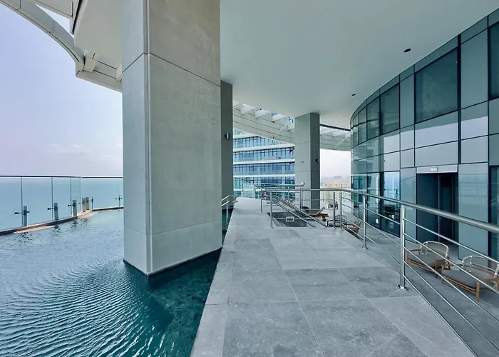 Resort Luxury 1 Bed In Trilogy, Seafront *