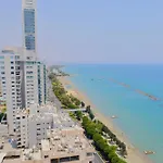 Luxury 1 Bed In Trilogy, Seafront リゾート リマソール