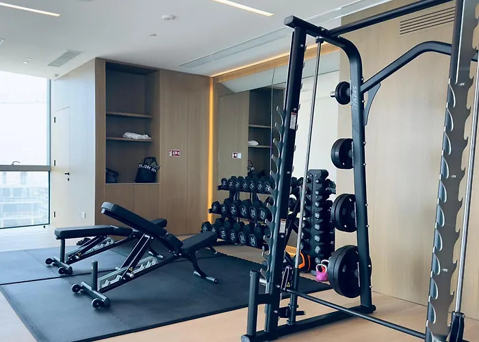 Luxury 1 Bed In Trilogy, Seafront *